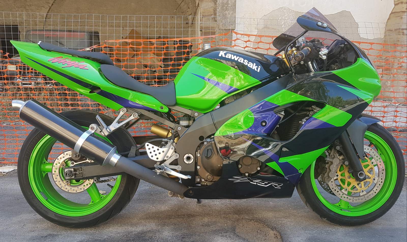 Εγγύηση ποιότητας βαφή μοτο